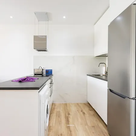 Home2book Stylish Fanabe, Bbq Terrace & Pool 阿德耶