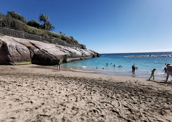 Home2book Stylish Fanabe, Bbq Terrace & Pool 公寓 *